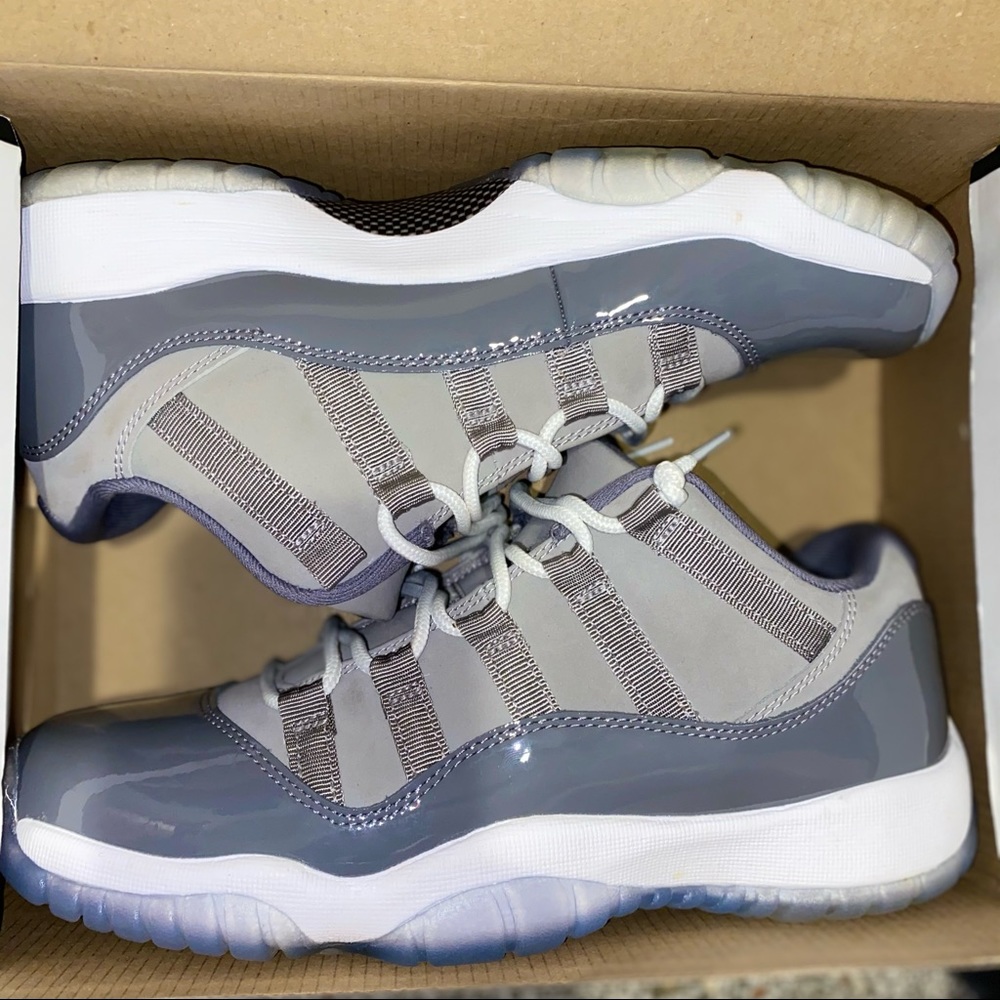 Jordan 11 low Cool Gray